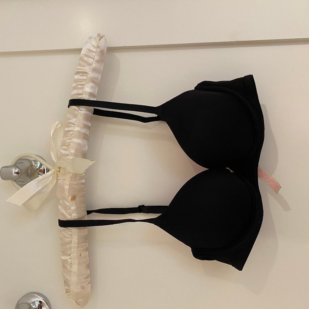 Black Victorias Secret Pink push up Bra
